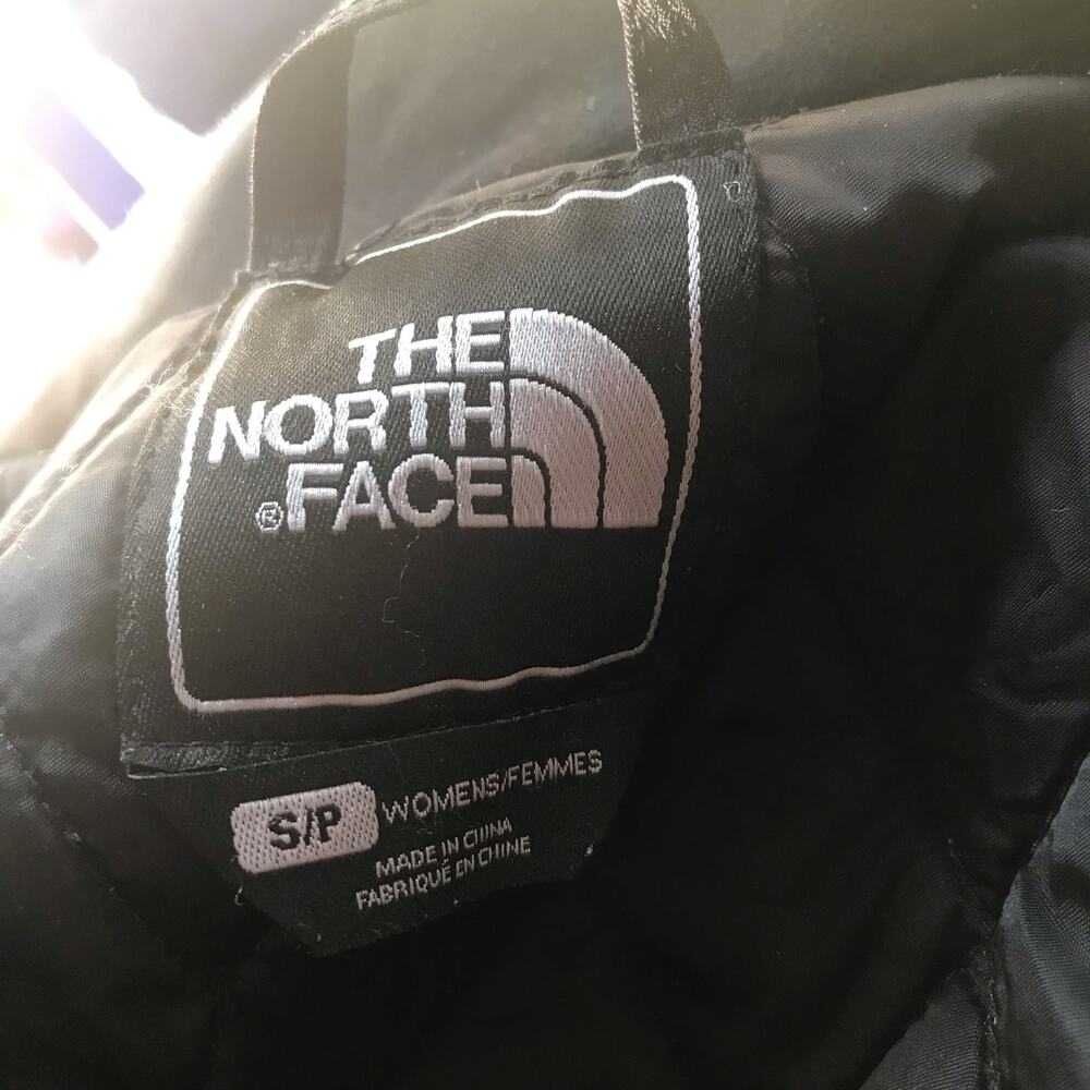 North Face Full Zip Black Winter Quilted Lined Jacket Women's Size Small - Picture 10 of 13